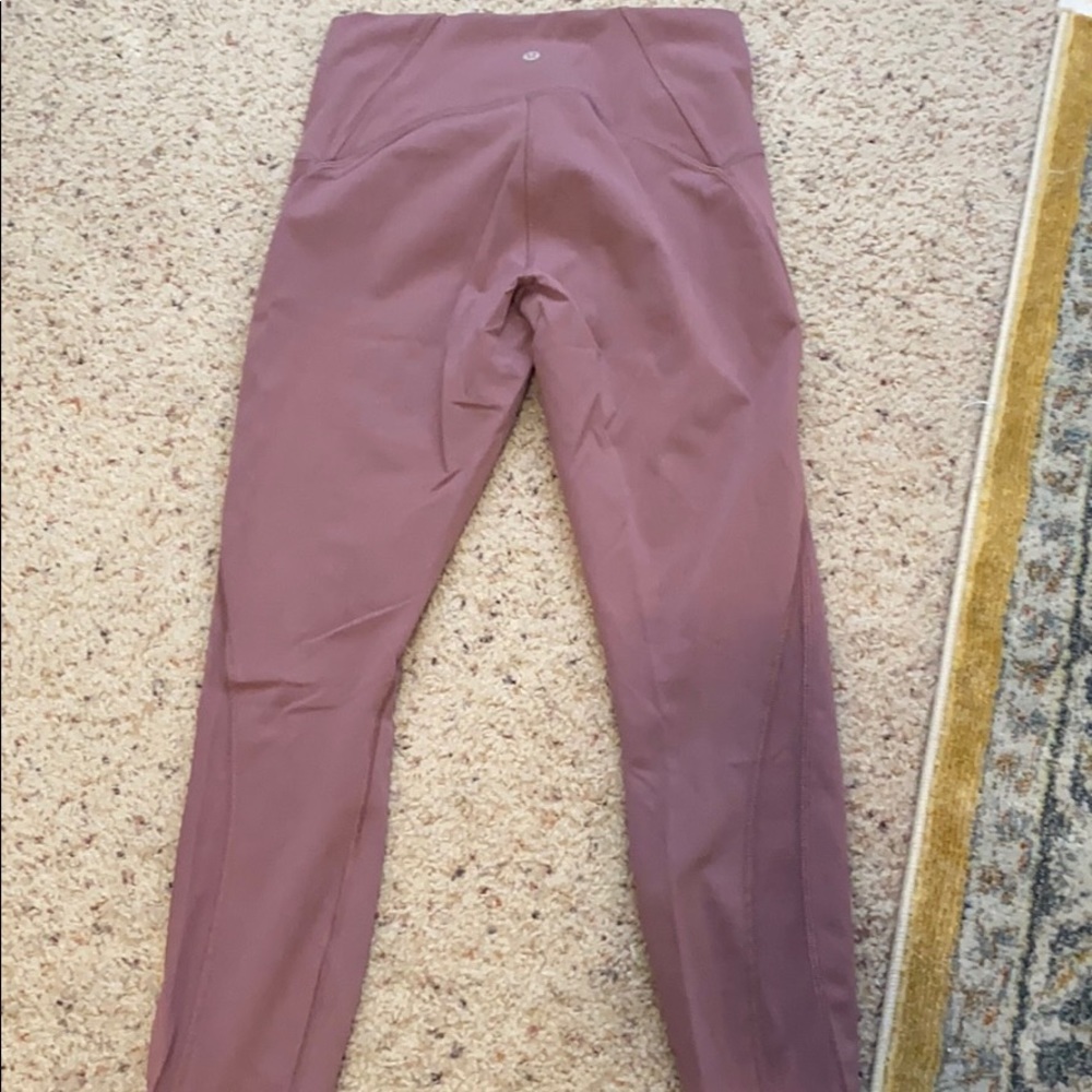 Pink lululemon leggings